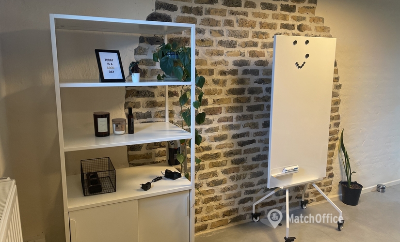 Bedrijfsgebouw te huur  Roeselare, Kleine Noordstraat 70, 20 m², - 2 | MatchOffice.be