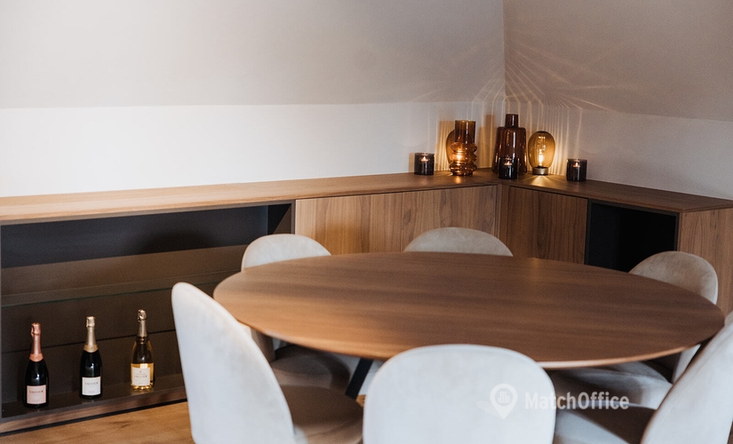 Espaces reunion à louer à Bruges, Stationsstraat 188, 60 m², - 1 | MatchOffice.be