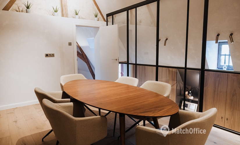 Salle de conférence à louer à Bruges, Stationsstraat 188, 60 m², - 2 | MatchOffice.be