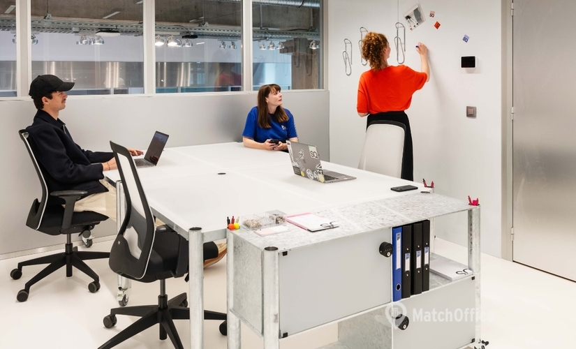 100 m² Business center in Antwerp, Frankrijklei 5 (2018) - 2 | MatchOffice
