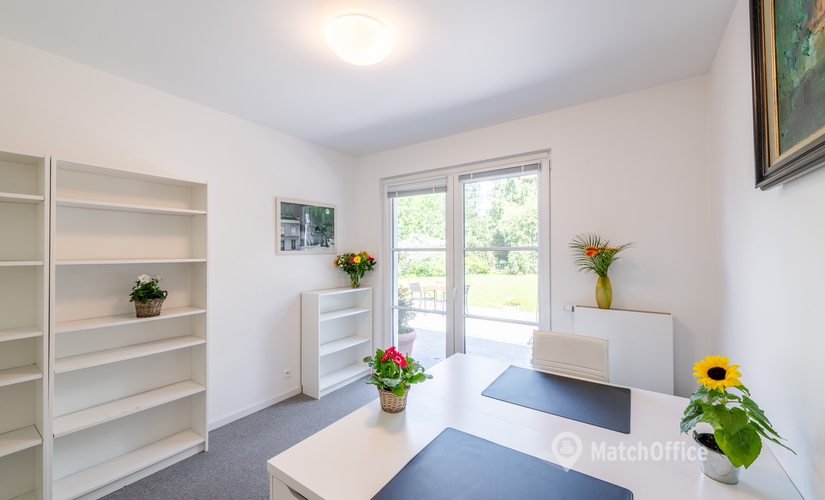 Bedrijfsgebouw te huur  Ukkel, Avenue Georges Lecointe 50, 35 m², - 2 | MatchOffice.be