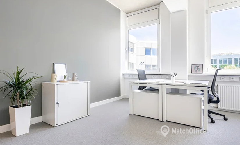 150 m² Coworking space  in Sint-Joost-ten-Node, Avenue du Boulevard 21 (1210) - 2 | MatchOffice.com