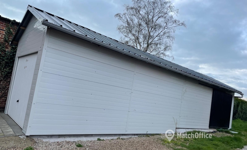 50 m² Warehouse storage for rent in Roeselare, Iepersestraat (8800) - 0 | MatchOffice.com