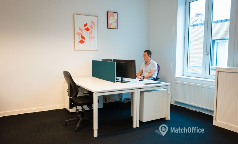 Bureau coworking à louer à Malines, Kanunnik de Deckerstraat 20a, 40 m², - 1 | MatchOffice.be