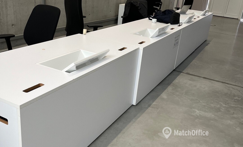 Meeting room in City of Brussels, Havenlaan 86C (1000) - 1 | MatchOffice.com