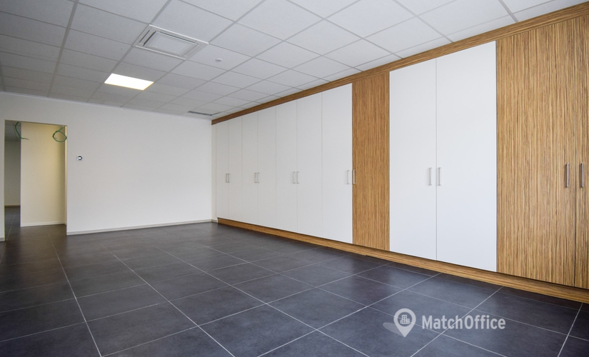 100 m² Serviced office in Sint-Truiden, Bedrijvenstraat 5765 (3800) - 4 | MatchOffice
