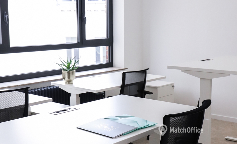 Bedrijvenpark te huur  Stad Brussel, Rue du Congrès 37, 225 m², - 2 | MatchOffice.be