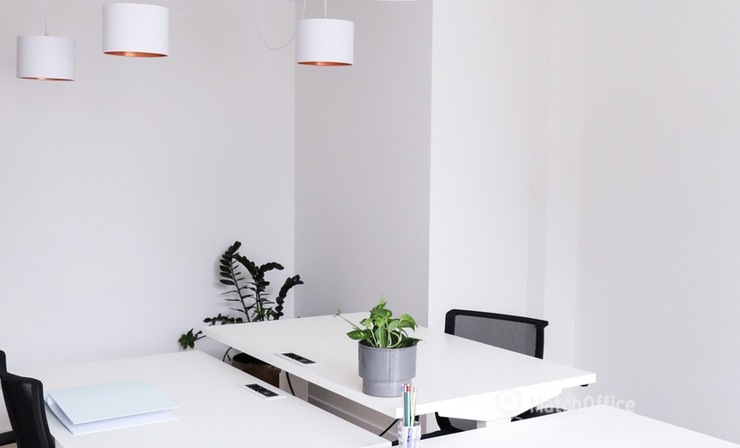 Bedrijventerrein te huur  Stad Brussel, Rue du Congrès 37, 225 m², - 3 | MatchOffice.be