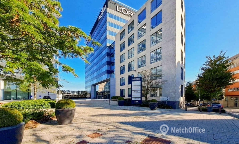 10 m² Business center in Sint-Agatha-Berchem, Bridge Building (1082) - 0 | MatchOffice