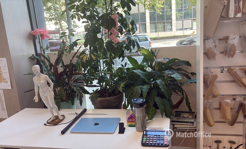 Bureaux à louer à Ville de Bruxelles, Steenweg op Etterbeek 55, 110 m², - 0 | MatchOffice.be