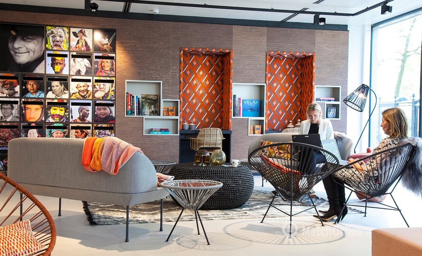 Parc d'affaires à louer à Elsene, Avenue Marnix 13-17, 250 m², - 1 | MatchOffice