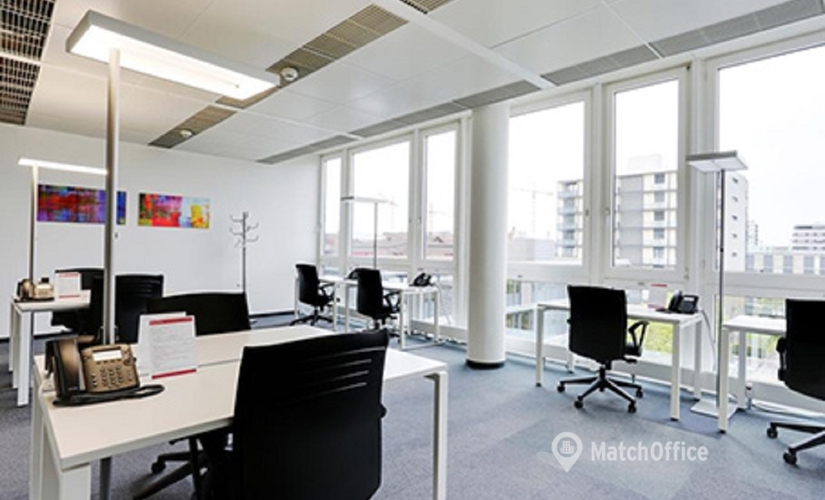 Baarerstrasse 135, Business center Zug, 3