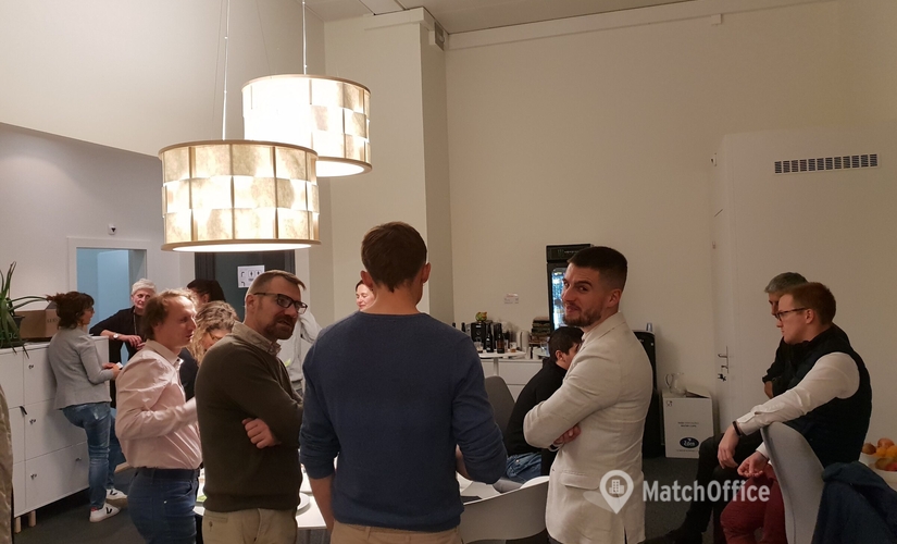 Place Numa-Droz 2, Seminarraum Neuenburg, 4