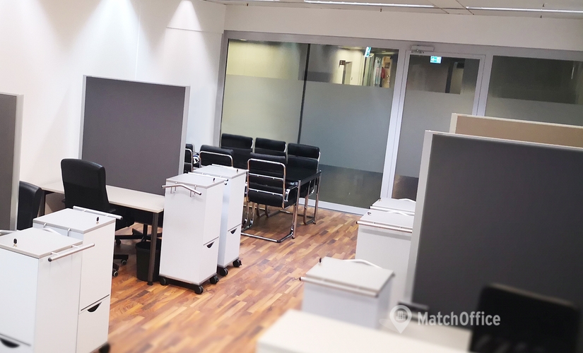 Günstige büros zu finden in Zürich, Thurgauerstrasse 117, 60 m², - 1 | MatchOffice