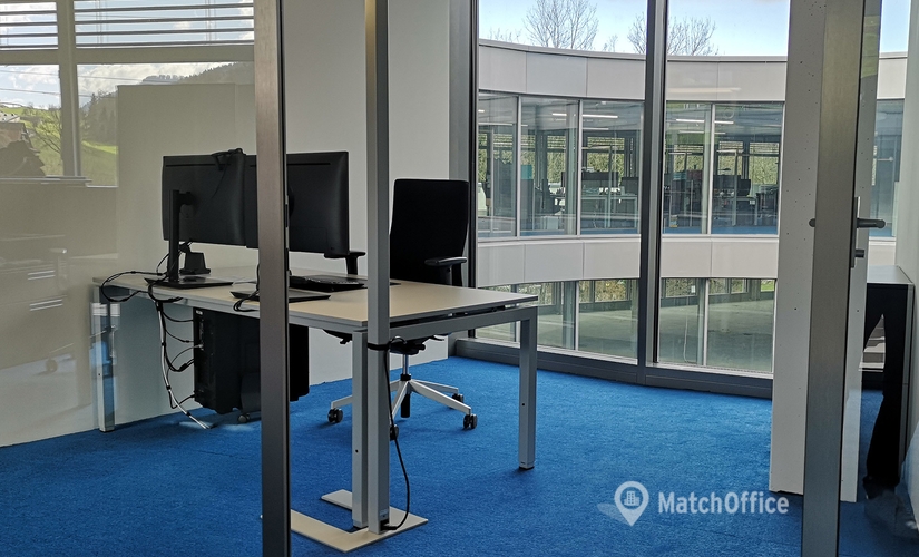 Location des business centers à Pfaffikon 12 m², Summelenweg 91 - 1 | MatchOffice