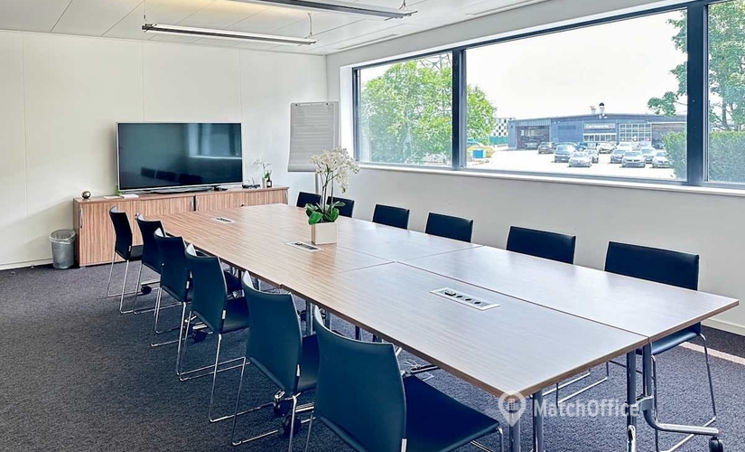 10 m² Shared workspace  in Nyon, Route de Crassier 7 (1262) - 2 | MatchOffice