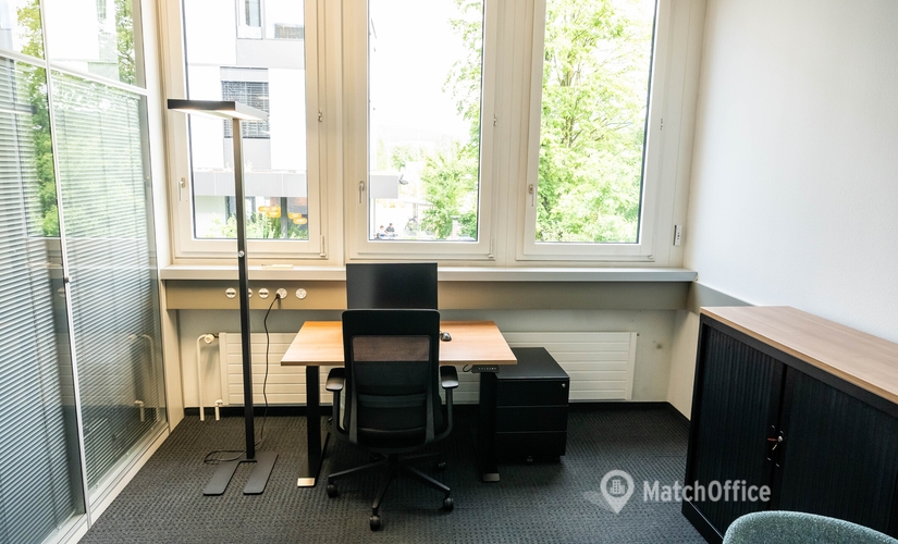 Büro Grienbachstrasse 17 6300 Zug