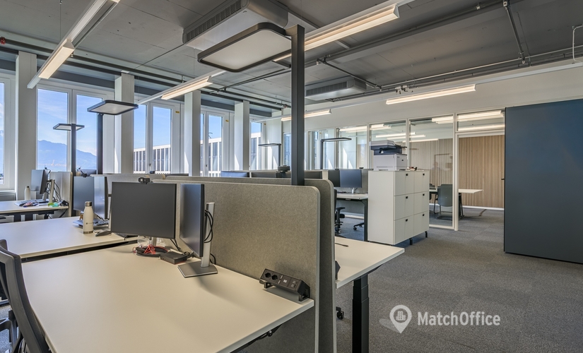Landis + Gyr-Strasse 1, Business center Zug, 2