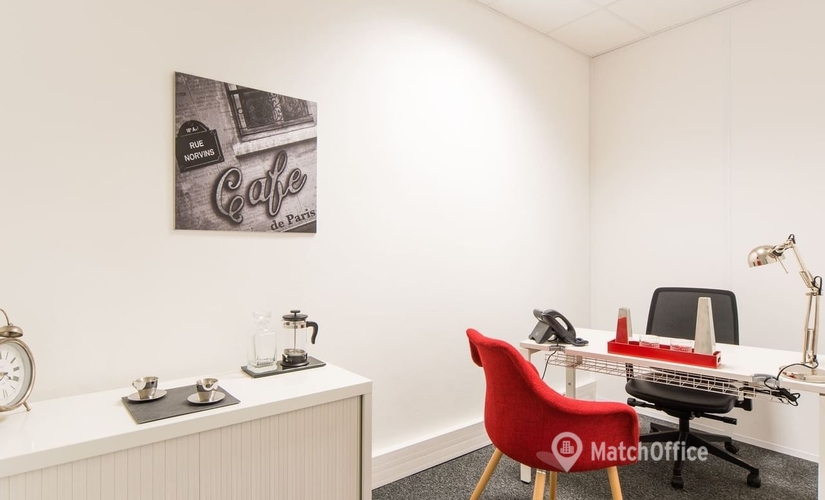 100 m² Business center in Abidjan, Boulevard de la Republique (%[postal_code]) - 2 | MatchOffice