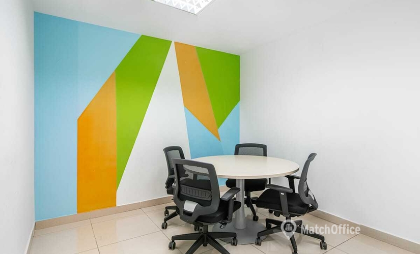10 m² Co-working  in Abidjan, 07 BP 512 ABIDJAN 07 Boulevard Plein Ciel (%[postal_code]) - 2 | MatchOffice.com