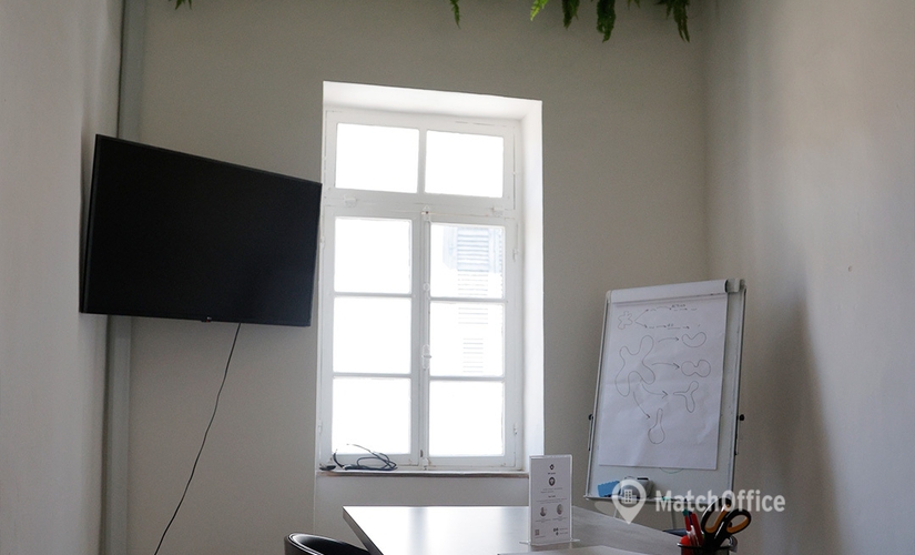 250 m² Coworking in Larnaca city, Ayiou Lazarou 91 (6020) - 4 | MatchOffice.com