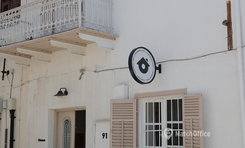 250 m² Coworking space in Larnaca city, Ayiou Lazarou 91 (6020) - 1 | MatchOffice.com