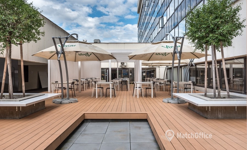 160 m² Coworking in Prague, Dělnická 213/12 (170 00) - 3 | MatchOffice.com