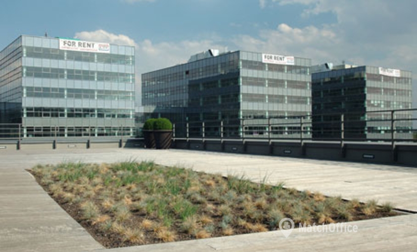 200 m² Coworking space  in Brno, Holandská Str 2/4 (639 00) - 2 | MatchOffice.com