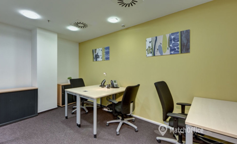 25 m² Shared office  in Prague, Na Strzi 65/1702 (140 00) - 3 | MatchOffice.com