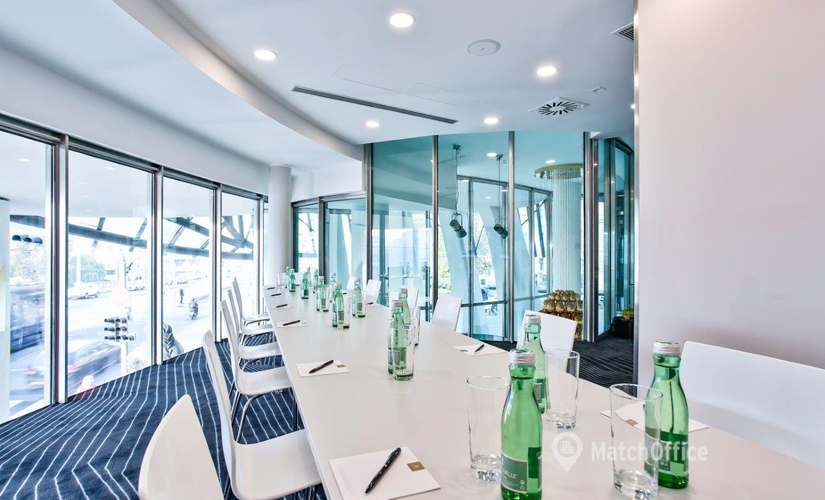50 m² Conference space in Prague, Jiráskovo náměstí 6 (120 00) - 2 | MatchOffice.com