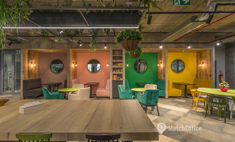 3350 m² Shared workspace in Prague, Pernerova 697/35 (186 00) - 1 | MatchOffice.com