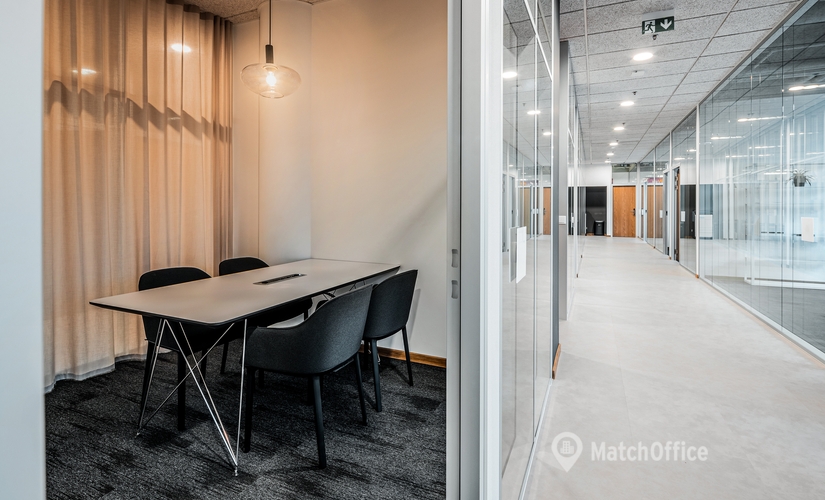 500 m² Shared workspace  in Prague, Siemensova 2717 (155 00) - 4 | MatchOffice