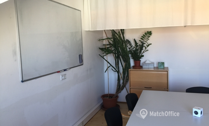 18 m² Conference center in Prague, Slezská 857/45 (130 00) - 1 | MatchOffice