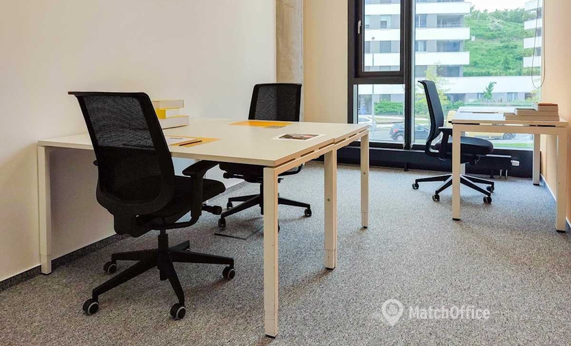 10 m² Shared office in Prague, Kacírkova 982/4 (158 00) - 1 | MatchOffice