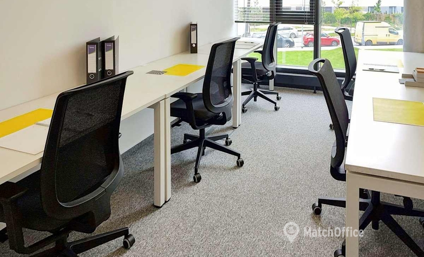 10 m² Shared workspace  in Prague, Kacírkova 982/4 (158 00) - 4 | MatchOffice