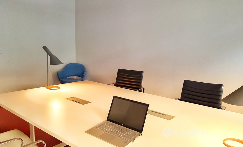 800 m² Business park place available to rent in Berlin Tempelhof-Schöneberg, Bülowstraße 6 (10783) - 1 | MatchOffice