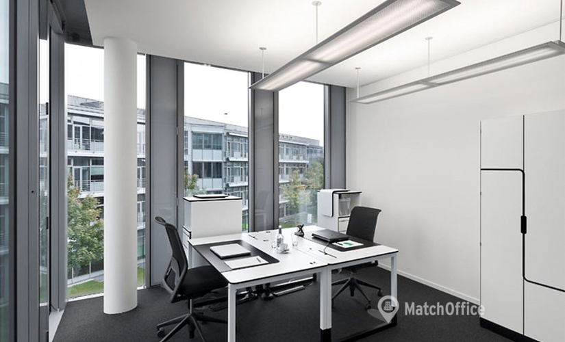 Mies-van-der-Rohe-Straße 6, Business Center in München Schwabing, 2