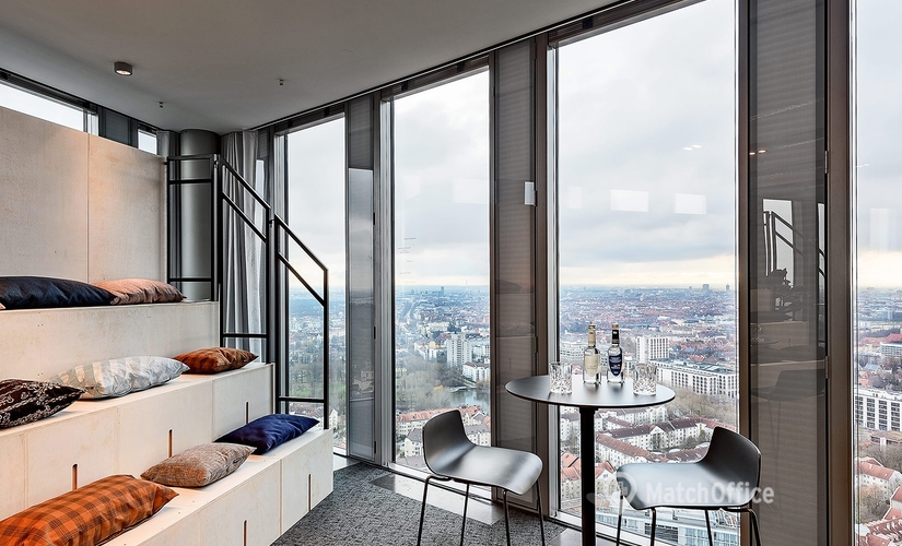 Mies-van-der-Rohe-Straße 6, Business Center in München Schwabing, 4