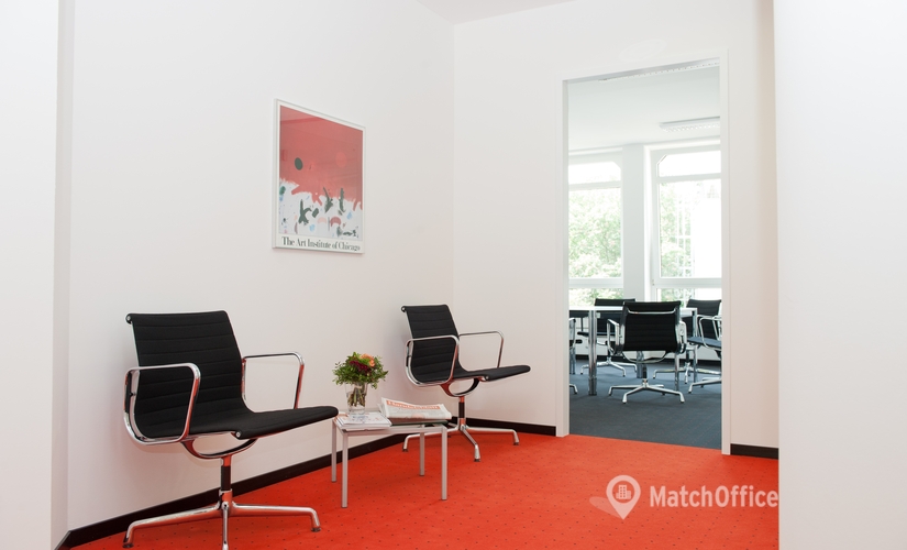 Book a 26 m² Conference space in Cologne, Hohenzollernring 57 (50672) - 1 | MatchOffice.com