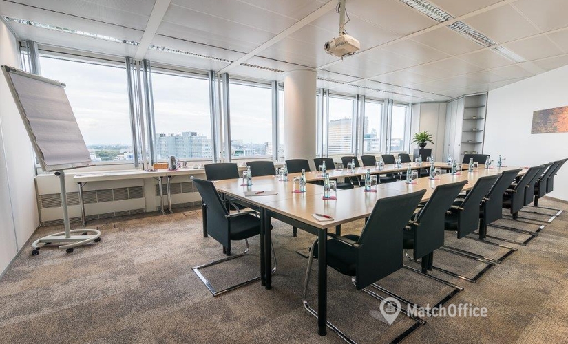 Besprechungsraum zu vermieten in Eschborn, Mergenthalerallee 10-12, 40 m², 2 | MatchOffice.de