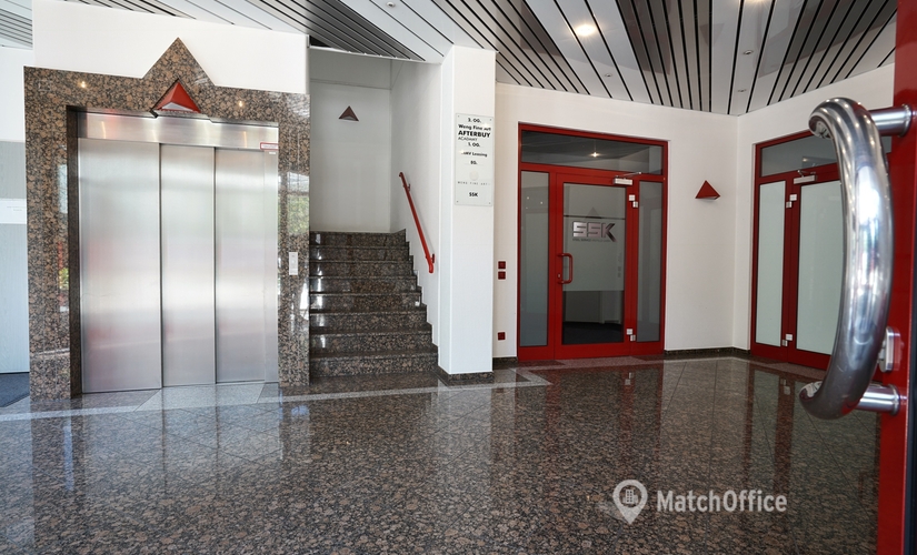 Choose a 10 m² Conference hall in Krefeld, Europark Fichtenhain A (47807) - 1 | MatchOffice