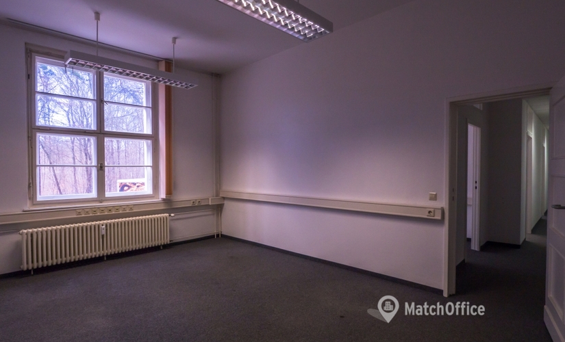 Choose a 25 m² Conference room in Dresden, Zur Wetterwarte 50 (01109) - 1 | MatchOffice