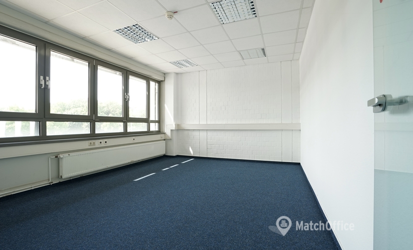 Choose a 15 m² Meeting room in Hannover, Am Brabrinke 14 (30519) - 1 | MatchOffice.com