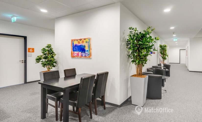 Rent a 50 m² Conference space in Ludwigsburg, Osterholzallee 140/144 (71636) - 0 | MatchOffice