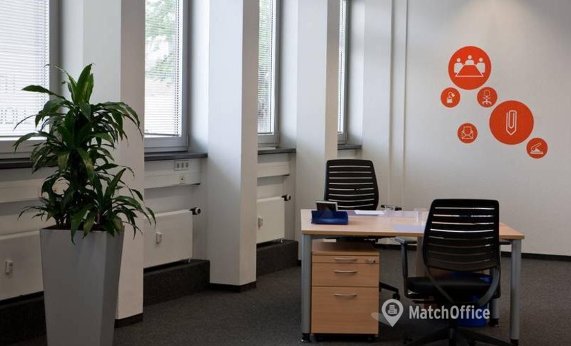 Choose a 41 m² Conference hall in Pfungstadt, Werner-von-Siemens-Straße 2 (64319) - 1 | MatchOffice.com