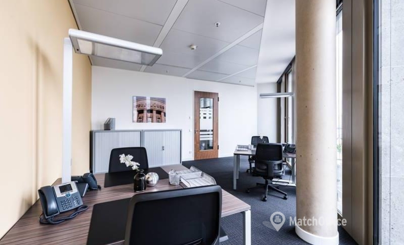 70 m² Shared office  in Berlin Mitte, Rahel-Hirsch-Straße 10 (10557) - 2 | MatchOffice.com