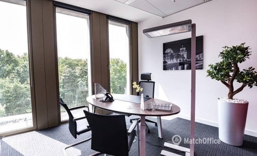 70 m² Shared office  in Berlin Mitte, Rahel-Hirsch-Straße 10 (10557) - 3 | MatchOffice.com