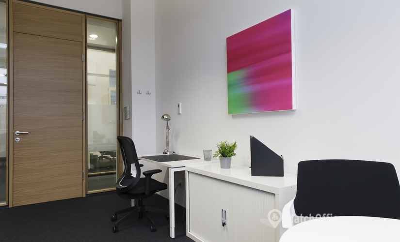 45 m² Shared office  in Stuttgart, Steiermaerker Straße 3-5 (70469) - 3 | MatchOffice.com