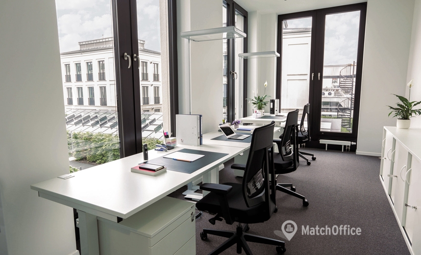 500 m² Shared office in Stuttgart, Tübinger Straße 26 (70178) - 5 | MatchOffice.com