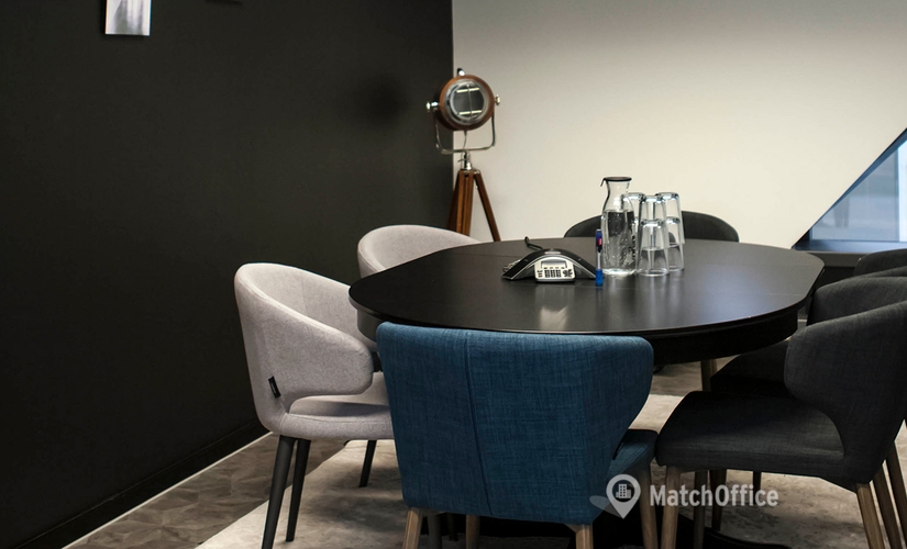 Choose a 17 m² Conference center in Berlin Mitte, Oberwallstraße 6 (10117) - 1 | MatchOffice